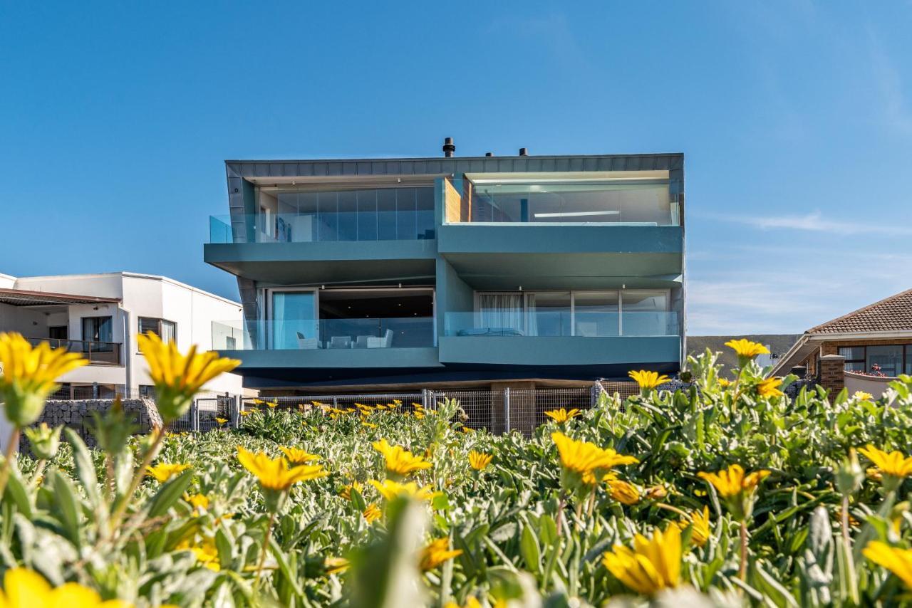 17 Marine, 2 Bedroom Sea-Facing Apt101 Hermanus Exteriör bild